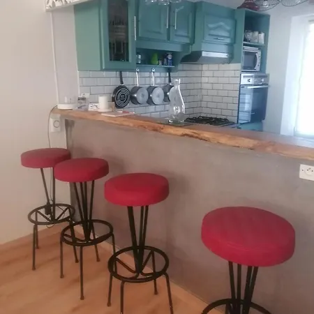 Maison Champetre A Avec Jardin Cloture