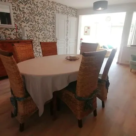 Vakantiehuis Maison Champetre A Avec Jardin Cloture *